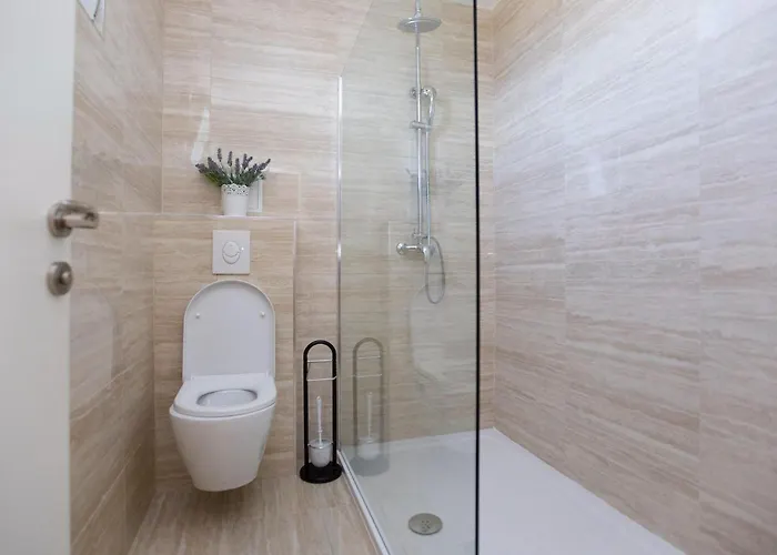 Royal 1 Podstrana Tatil Evi Split