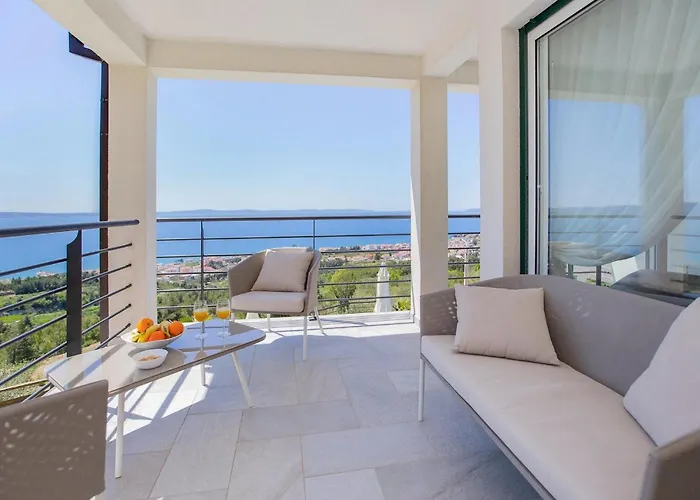 Tatil Evi Royal 1 Podstrana *