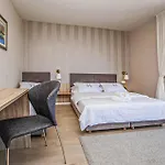 Royal 1 Podstrana 斯普利特