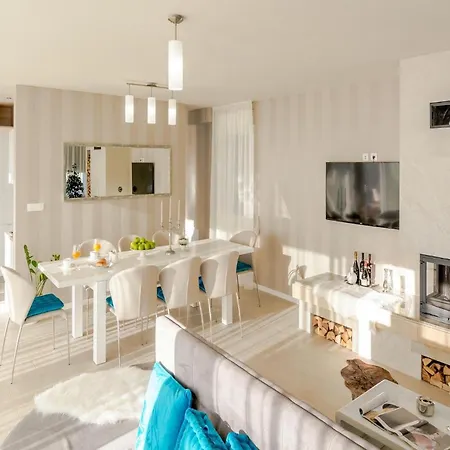 Royal 1 Podstrana Tatil Evi Split
