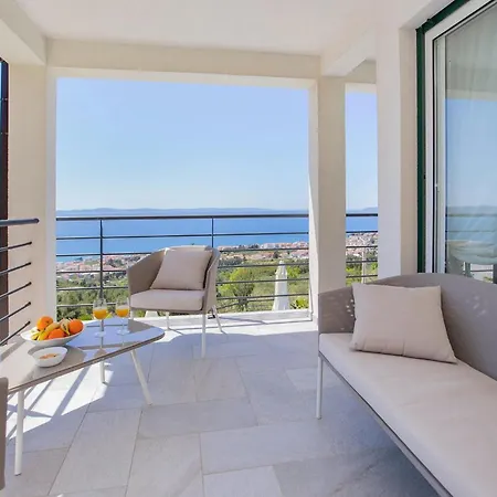Tatil Evi Royal 1 Podstrana *