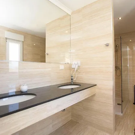 Royal 1 Podstrana Split