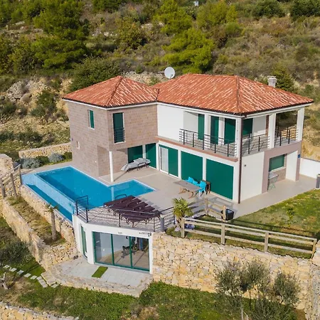 Nyaraló Royal 1 Podstrana